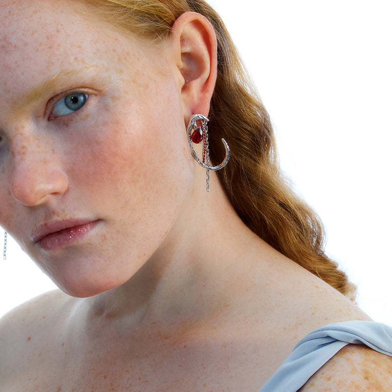 OINICIO ME Red Zircon Water Drop Tassel Earrings