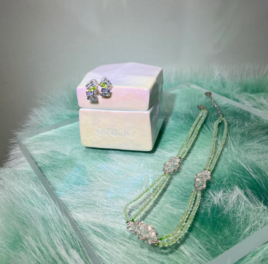 Vibrant Colored Zirconium and Prehnite for a Refreshing Spring-like Vitality