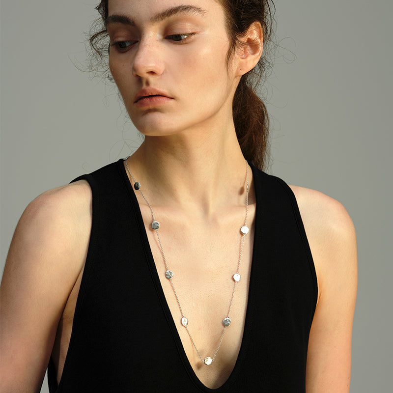 OINICIO Grayling Sandblasted Pure Silver Small Fish Scale Pendant Necklace