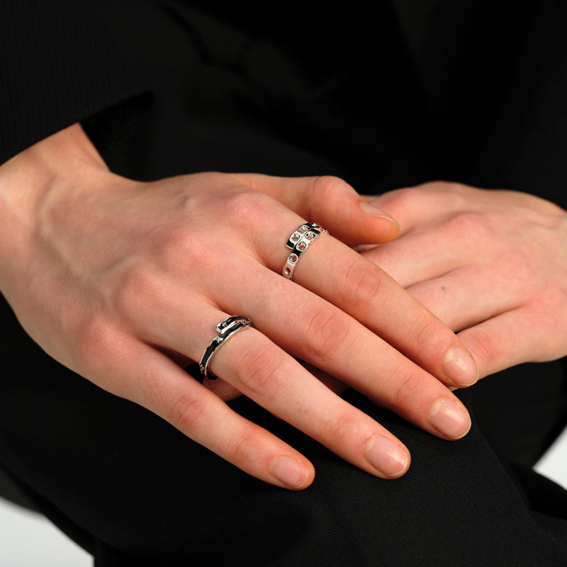 OINICIO Sediment Silver Epoxy Resin Asymmetric Ring, Size 15#