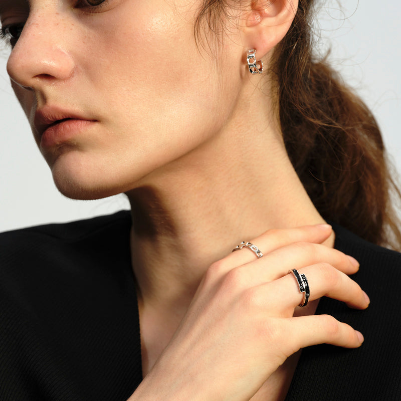 OINICIO Sediment Silver Epoxy Resin Asymmetric Ring, Size 15#