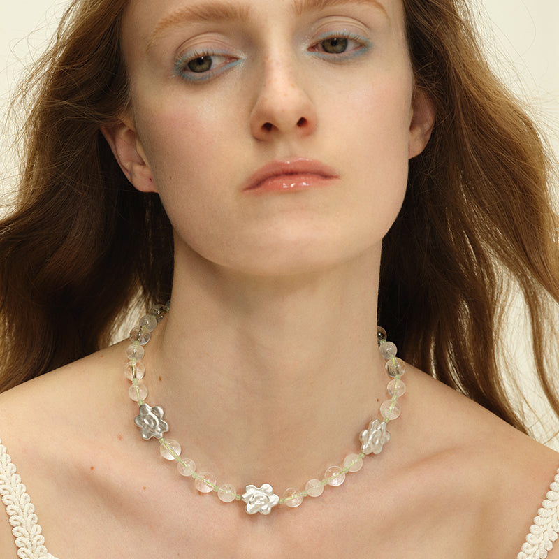OINICIO Comfort Zone Crystal Glow Floral Necklace