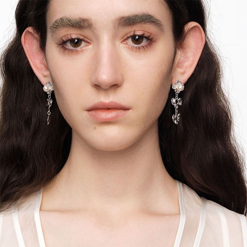 OINICIO NanKe Silver Lace Flower Pearl Earrings