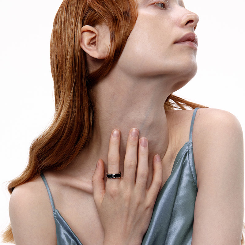 OINICIO Men's Sediment Black Resin Slim Ring with Zirconia, Size 20#