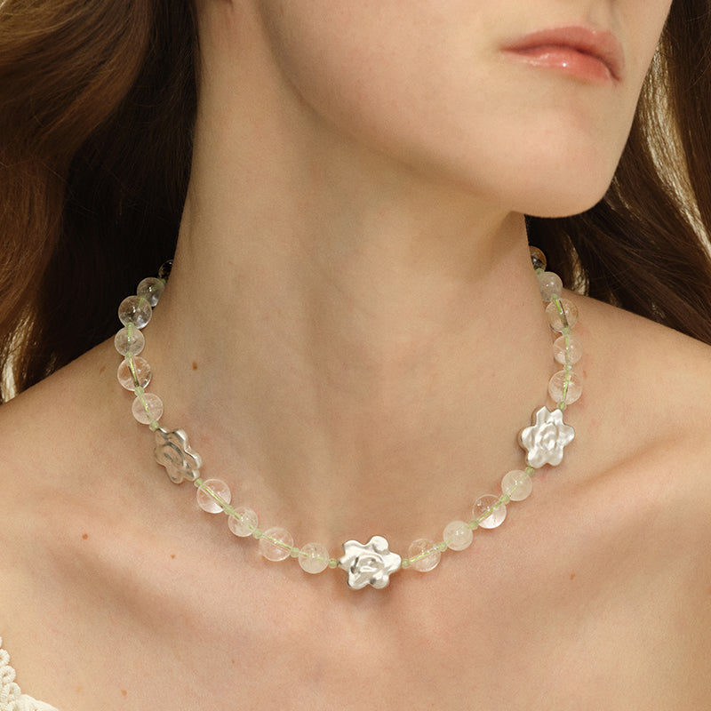 OINICIO Comfort Zone Crystal Glow Floral Necklace