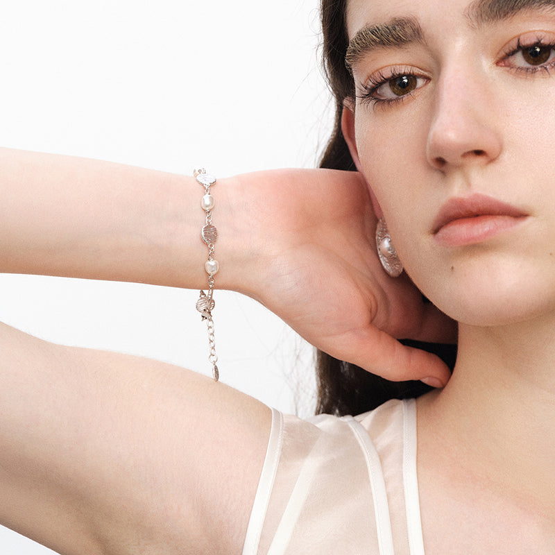 OINICIO NanKe Silver Lace and Fishscale Link Bracelet