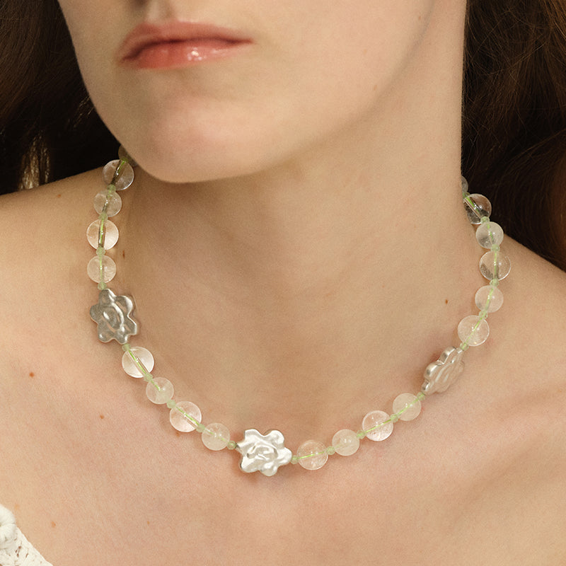 OINICIO Comfort Zone Crystal Glow Floral Necklace