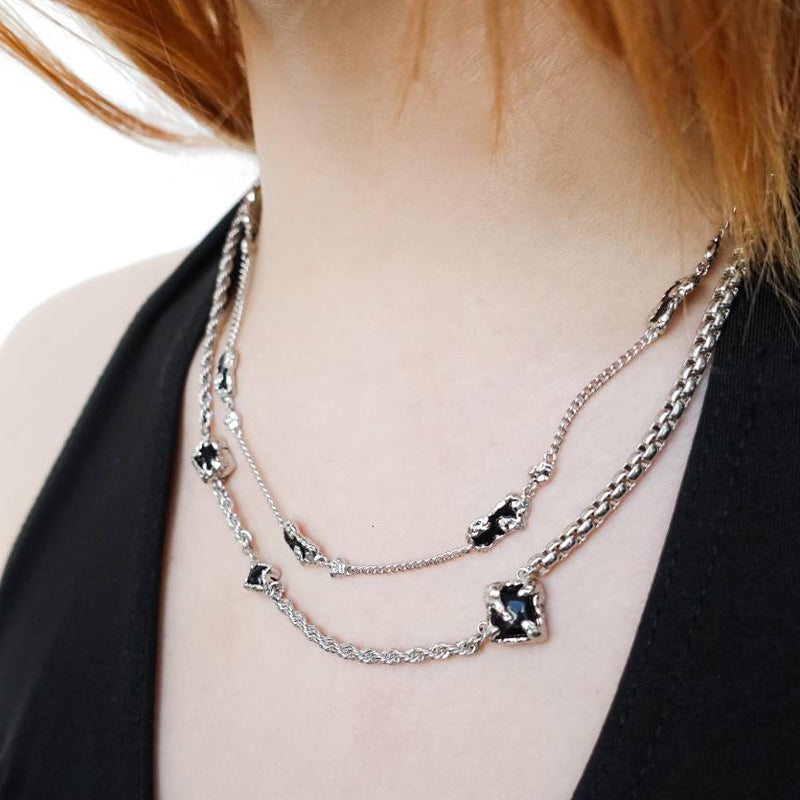 OINICIO Sediment Black Agate Inlay Necklace