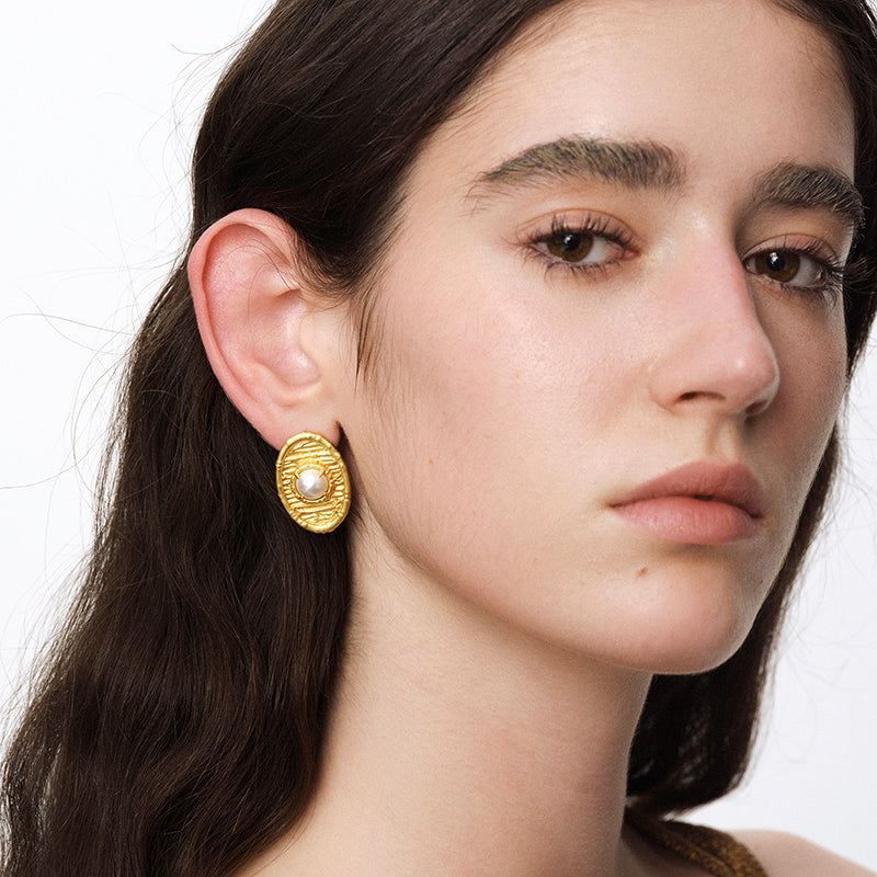 OINICIO NanKe Gold Lace Disc Earrings