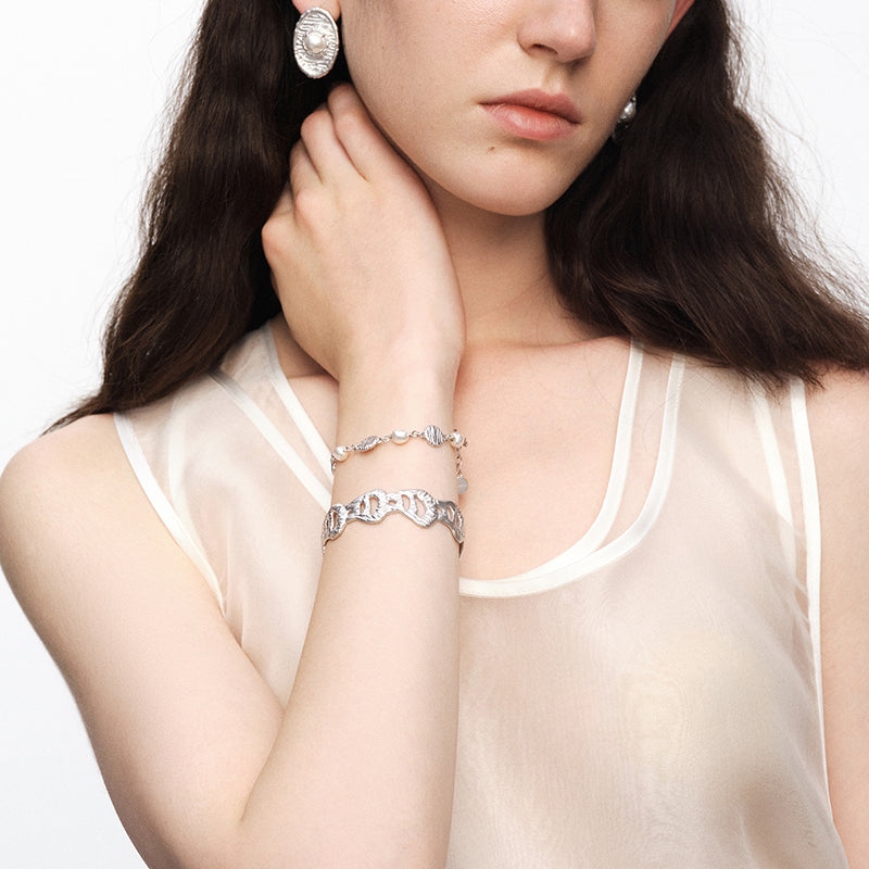 OINICIO NanKe Silver Lace and Fishscale Link Bracelet