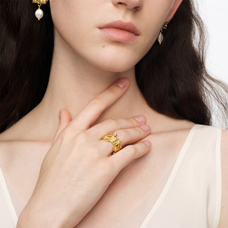 OINICIO NanKe Gold Lace Flower Ring 15#