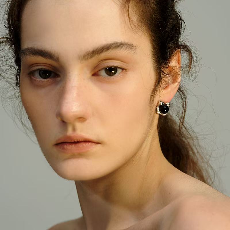 OINICIO Sunflower Black Agate Stud Earrings