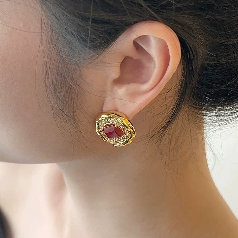 OINICIO Moonquake Princess-Cut Red Agate Stud Earrings