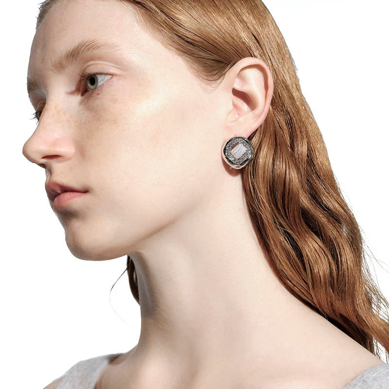 OINICIO Moonquake Princess-Cut Red Agate Stud Earrings